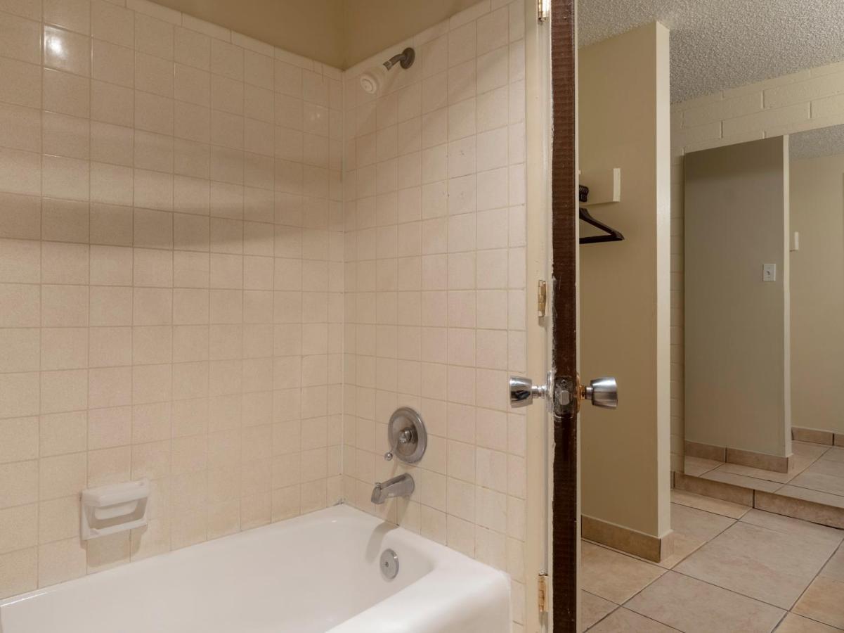 Silver Hotel Tucson Airport מראה חיצוני תמונה